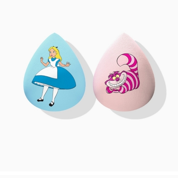 wet n wild Other - DISNEY Alice in Wonderland Wet n Wild 2 pc. sponge set NIP Ltd. Ed. Make Up